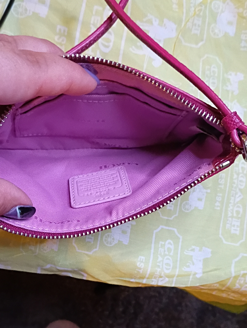 Coach Wristlet - Picture 4 of 7
